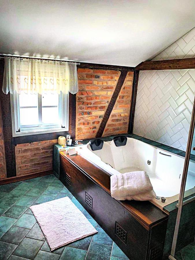 Aconchegante Casa De Hospedagem Enxaimel Timbó Esterno foto
